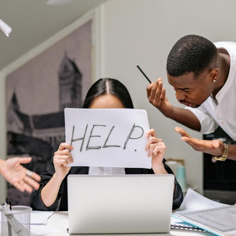 Une organisation administrative plus efficace et structurée